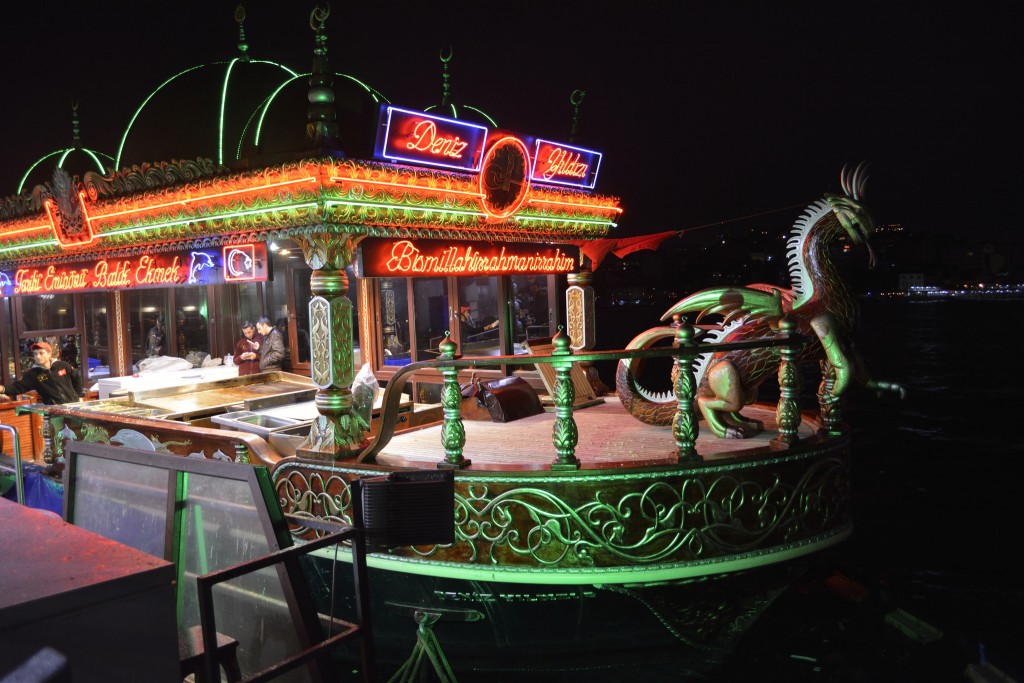 Boat Restaurant on Eminönü