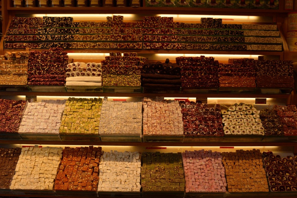 Turkish Delight, jelly sweets consist of starch and sugar with varieties of nuts.
