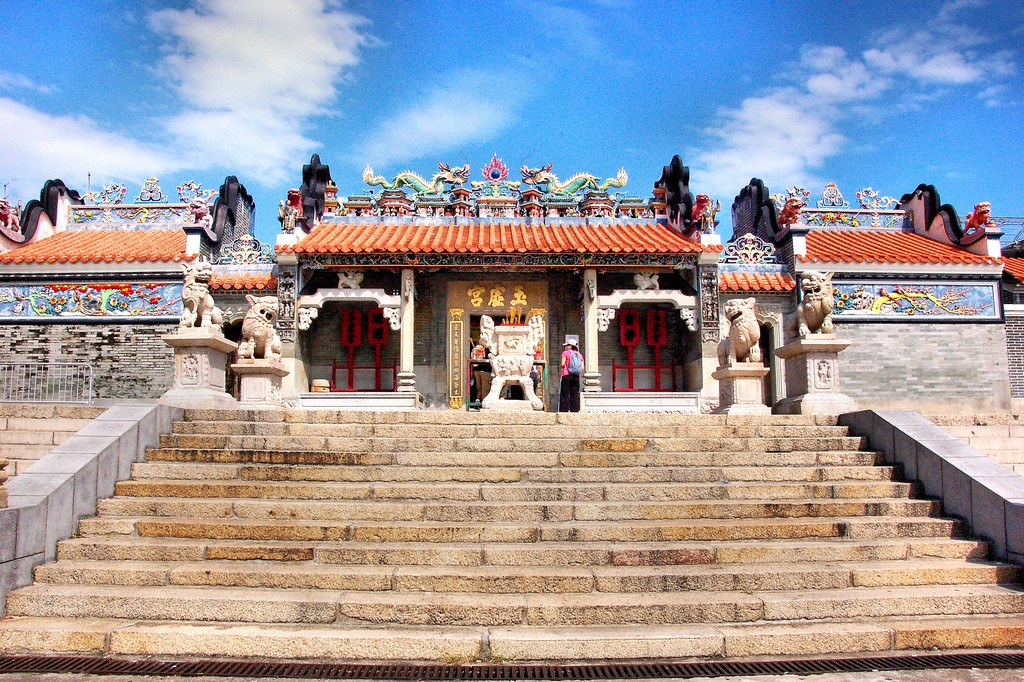 Pak Tai Temple, one of the two main worship on the island